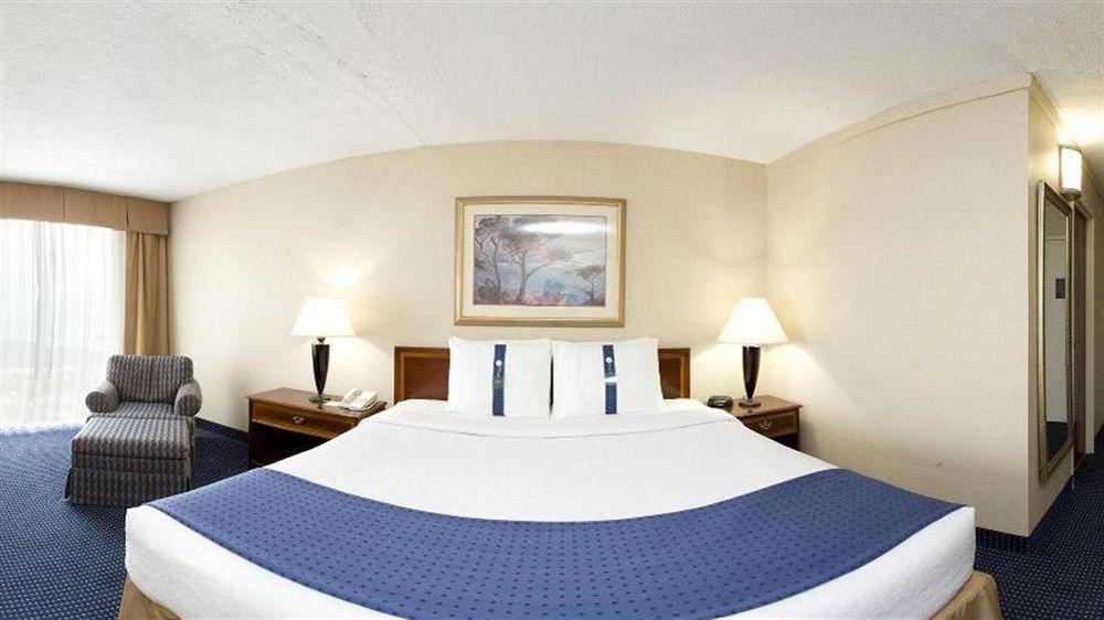 Holiday Inn Akron-West By Ihg Montrose Eksteriør billede