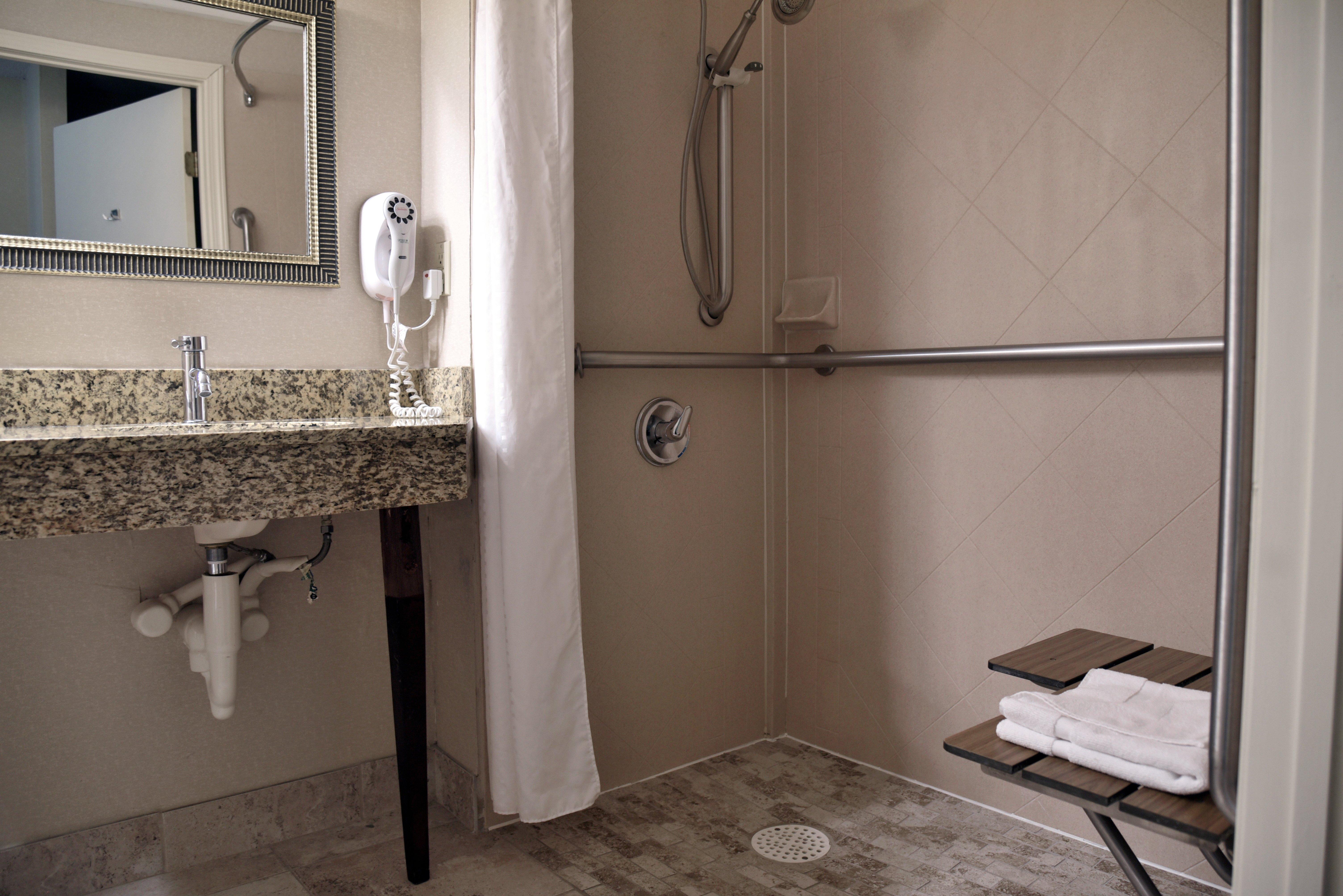 Holiday Inn Akron-West By Ihg Montrose Eksteriør billede
