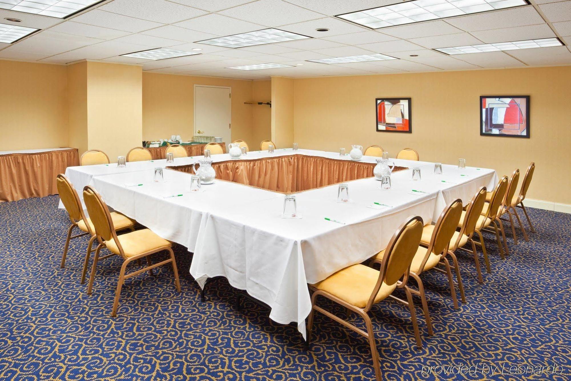 Holiday Inn Akron-West By Ihg Montrose Eksteriør billede